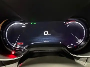 Alfa Romeo Giulia Ti Q4 MEMORY KAMERA NAVI ACC