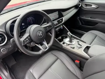 Alfa Romeo Giulia Ti Q4 MEMORY ACC NAVI KAMERA