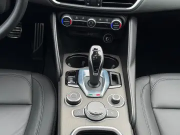 Alfa Romeo Giulia Ti Q4 MEMORY ACC NAVI KAMERA