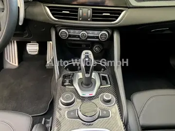 Alfa Romeo Giulia Quadrifoglio 2.9 V6 Bi-Turbo
