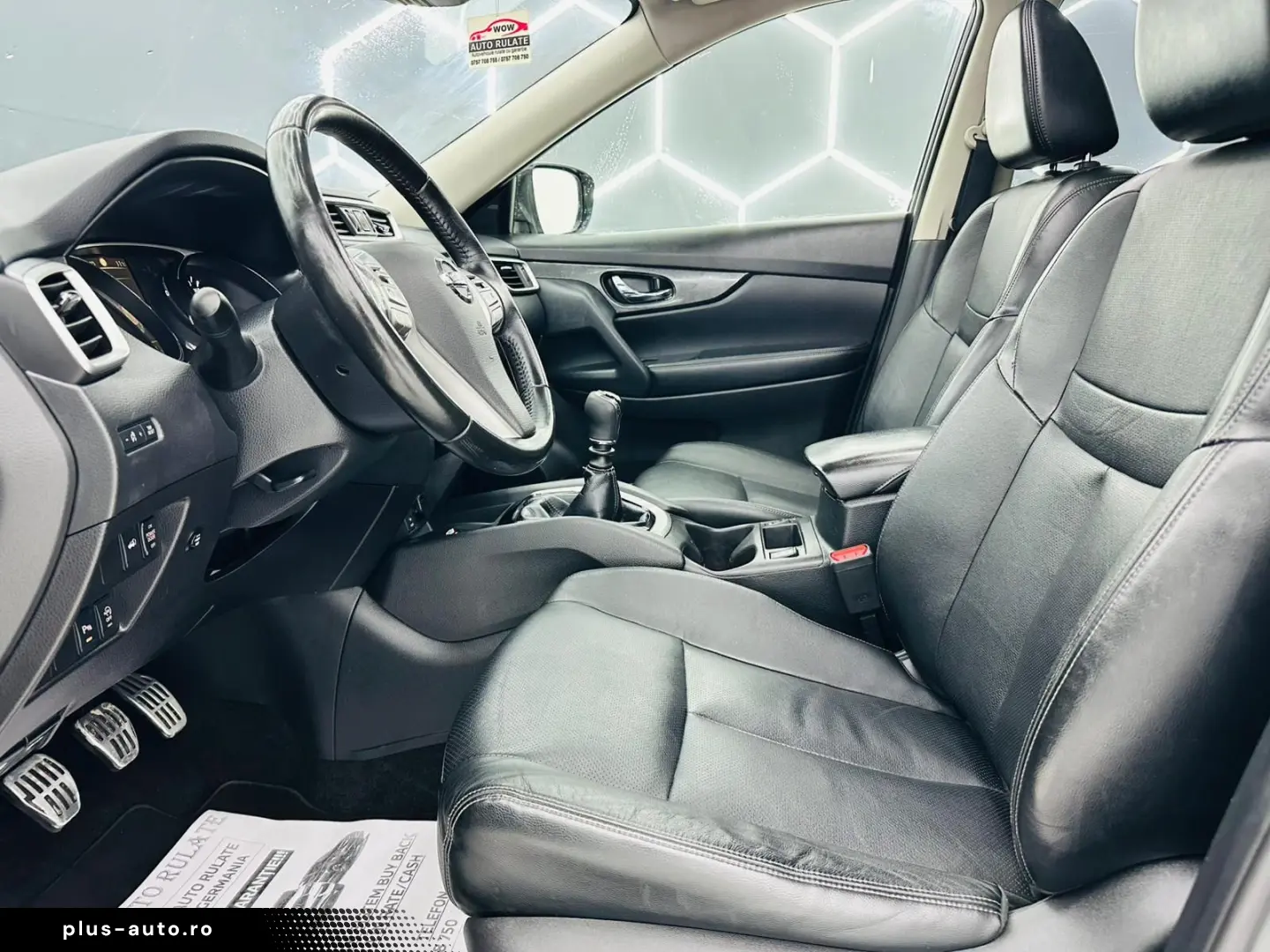 NISSAN X-TRAIL 2017 1.6i E6 7 Locuri Garantie 12 Luni Rate A