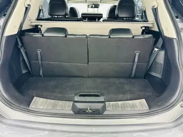 NISSAN X-TRAIL 2017 1.6i E6 7 Locuri Garantie 12 Luni Rate A