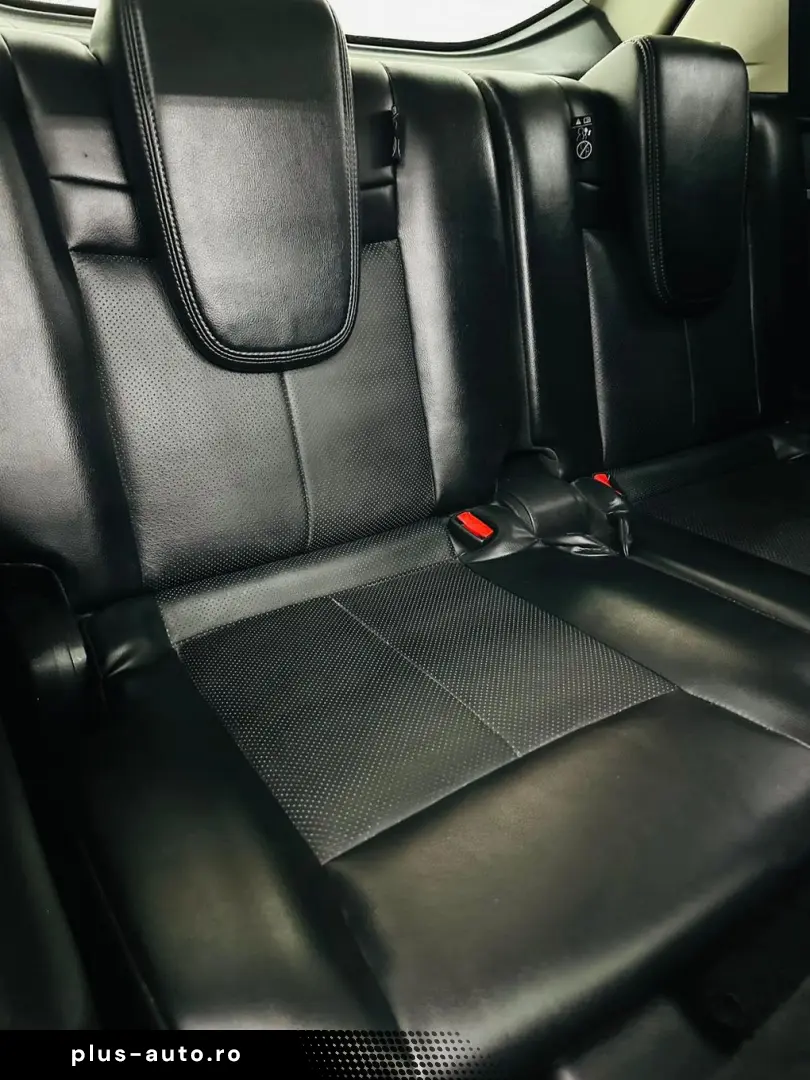 NISSAN X-TRAIL 2017 1.6i E6 7 Locuri Garantie 12 Luni Rate A