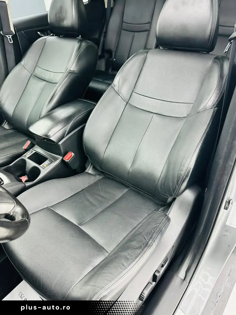 NISSAN X-TRAIL 2017 1.6i E6 7 Locuri Garantie 12 Luni Rate A