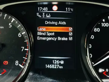 NISSAN X-TRAIL 2017 1.6i E6 7 Locuri Garantie 12 Luni Rate A