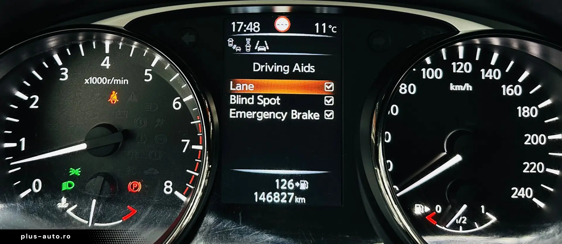 NISSAN X-TRAIL 2017 1.6i E6 7 Locuri Garantie 12 Luni Rate A