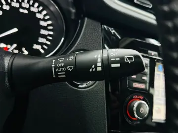 NISSAN X-TRAIL 2017 1.6i E6 7 Locuri Garantie 12 Luni Rate A