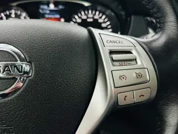 NISSAN X-TRAIL 2017 1.6i E6 7 Locuri Garantie 12 Luni Rate A