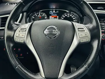 NISSAN X-TRAIL 2017 1.6i E6 7 Locuri Garantie 12 Luni Rate A