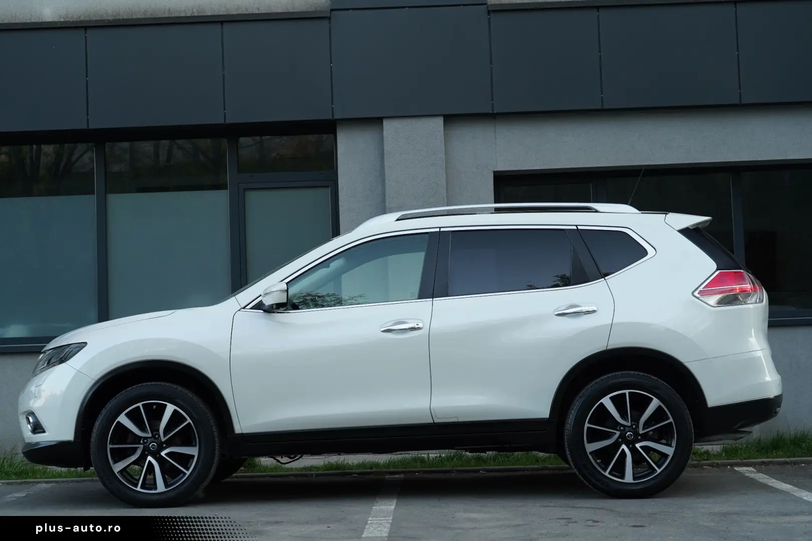 Nissan X-Trail Gen-Iii-2014