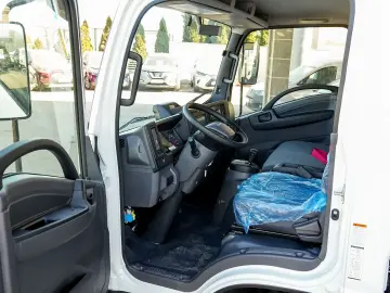 ISUZU M30 7 5 tone - Leasing dobanda 0%