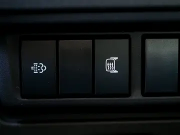 ISUZU M30 7 5 tone - Leasing dobanda 0%