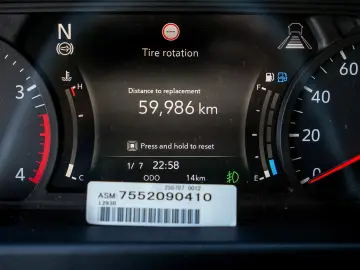 ISUZU M30 7 5 tone - Leasing dobanda 0%