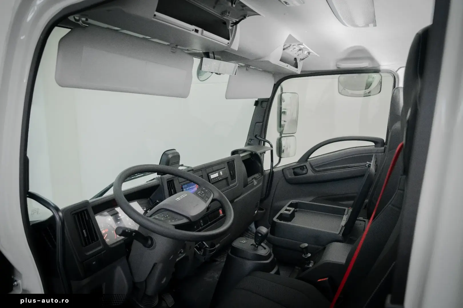 ISUZU F10  10-14 tone