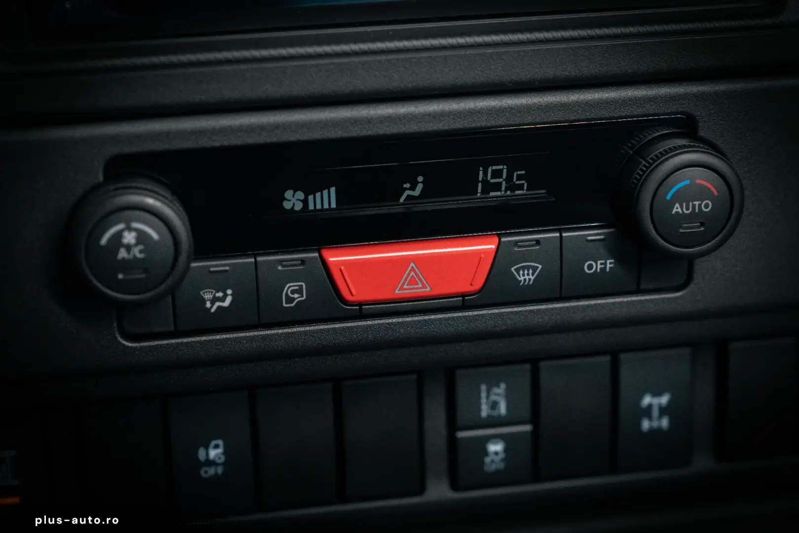 ISUZU F10  10-14 tone