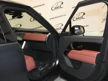 LAND ROVER Range Rover SV P615 LWB