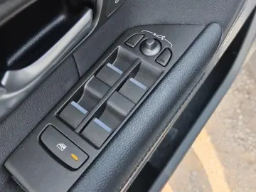 Land-Rover Range-Rover-Evoque Gen-I-2012-2018