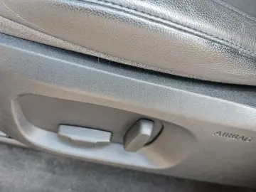 Land-Rover Range-Rover-Evoque Gen-I-2012-2018