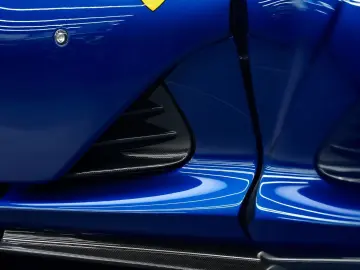 FERRARI 812 Competizione ATELIER 1 OF 1 CARBON LIFT CAM