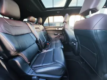 Ford Explorer 3.0 PHEV Platinum