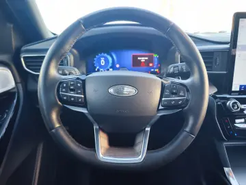 Ford Explorer 3.0 PHEV Platinum