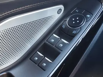 Ford Explorer 3.0 PHEV Platinum