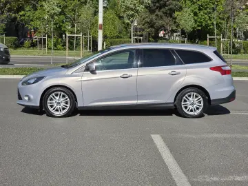 Rate fixe   Navi   Camera   Încălzire scaune   Climatronic