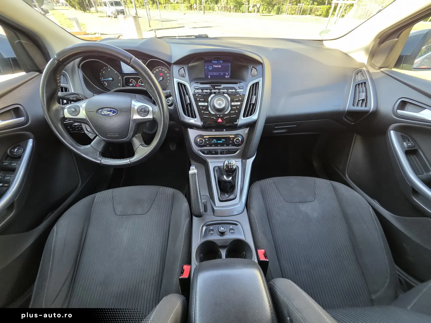 Rate fixe   Navi   Camera   Încălzire scaune   Climatronic