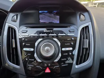 Rate fixe   Navi   Camera   Încălzire scaune   Climatronic