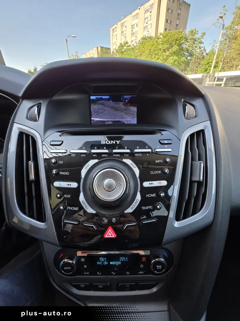 Rate fixe   Navi   Camera   Încălzire scaune   Climatronic