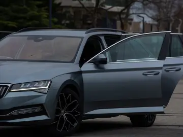 Skoda Superb Automat 2020