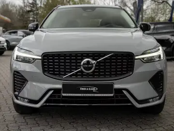 Volvo XC60 B4 Plus Dark