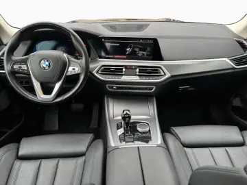 BMW X5 xDrive30d HuD LED DAB Pano. ActiveGuard Navi