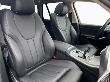 BMW X5 xDrive30d HuD LED DAB Pano. ActiveGuard Navi