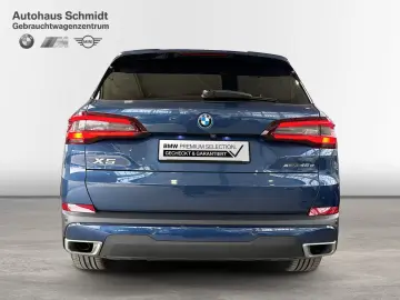 BMW X5 xDrive45e