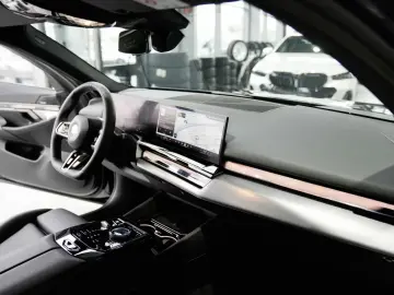 BMW 520i M Sport Harman DAP