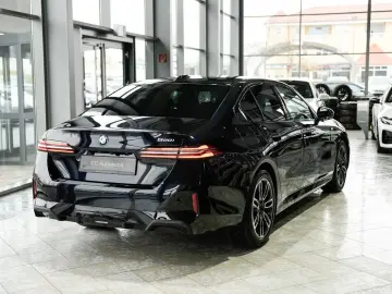 BMW 520i M Sport Harman DAP