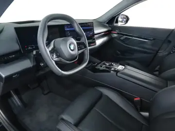 BMW 520 d Lim. 4xSHZ