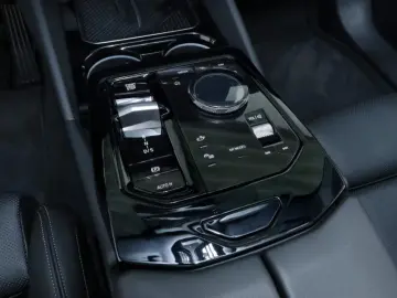 BMW 520 d Lim. 4xSHZ