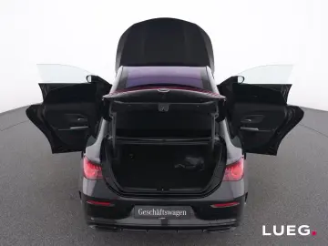 Mercedes-Benz CLA 350 4M AMG