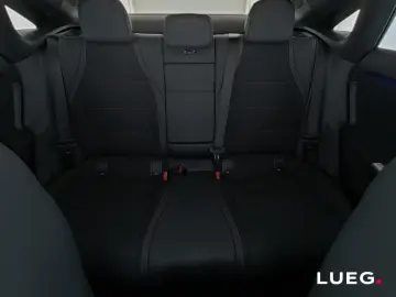 Mercedes-Benz CLA 350 4M AMG