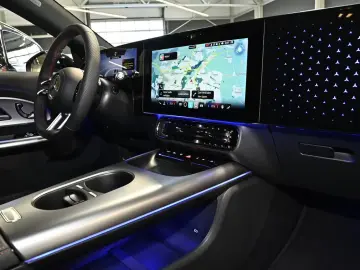 Mercedes-Benz CLA 200 mit EQ Technologie AMG Line