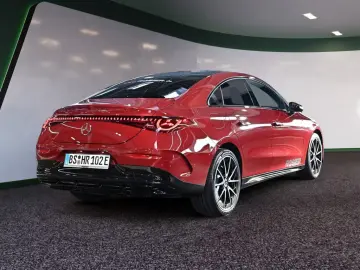 Mercedes-Benz CLA 200 mit EQ Technologie AMG Line