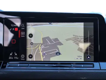 Volkswagen Golf VIII GTI 2 0 l TSI DSG