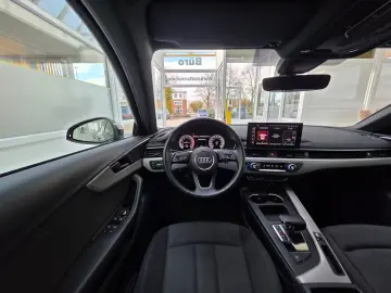 Audi A4 Limo 40 TFSI S Line App-Connect