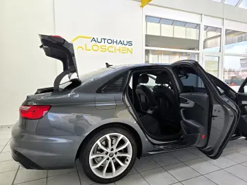 Audi A4 Limo 40 TFSI S Line App-Connect