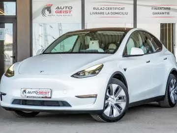 Tesla Model Y Long Range DUAL MOTOR AWD