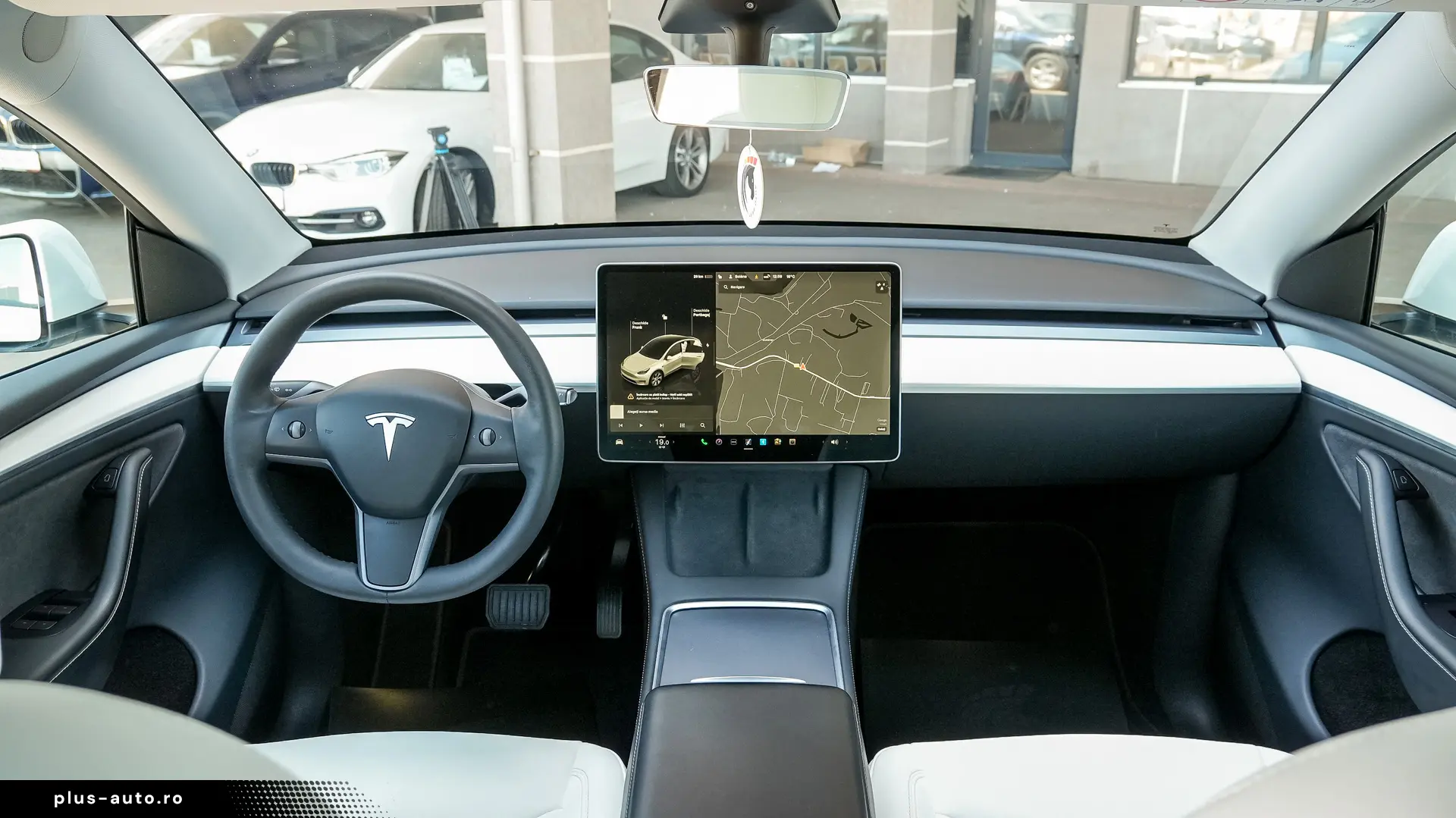Tesla Model Y Long Range DUAL MOTOR AWD