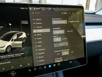 Tesla Model Y Long Range DUAL MOTOR AWD