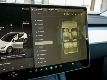 Tesla Model Y Long Range DUAL MOTOR AWD